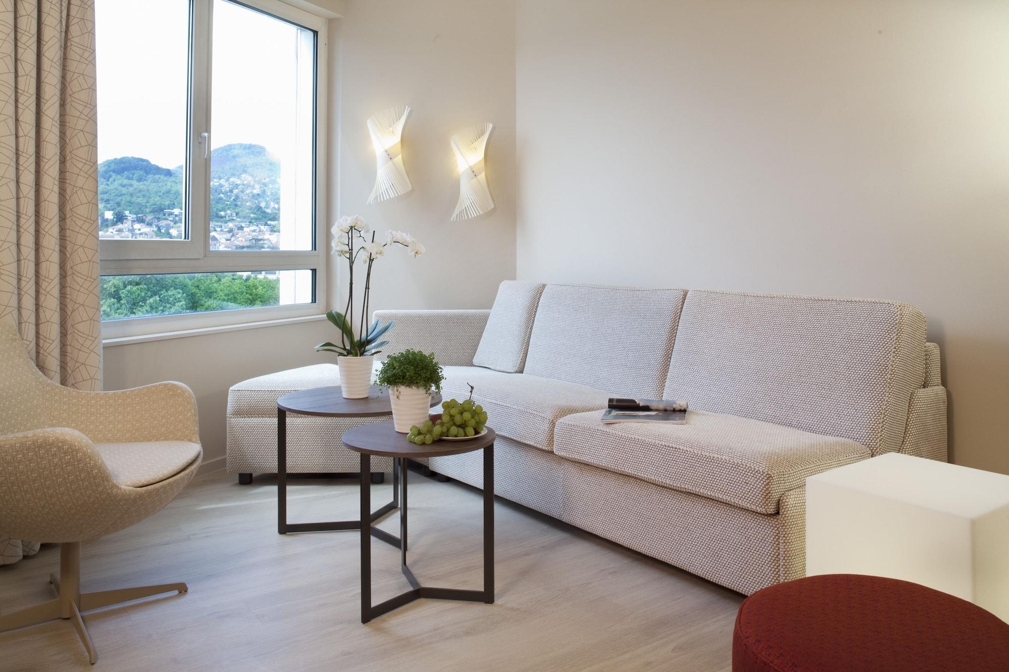 Oceania Clermont Ferrand Otel Dış mekan fotoğraf
